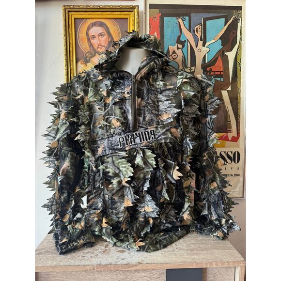 Praying Ghillie Hoodie Mens Size Large by Praying